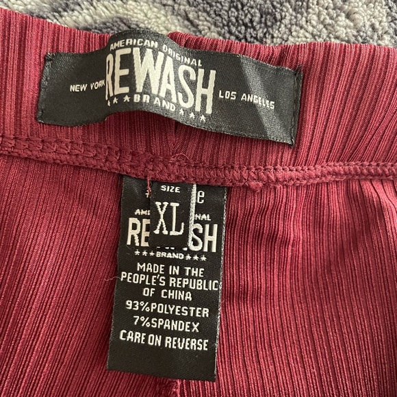 Women’s bell bottom flare pants NEW! - Picture 3 of 4